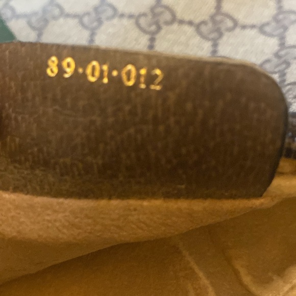 Authentic Gucci web sherry line clutch hand bag.Serial number 89.01.012 - Picture 2 of 2